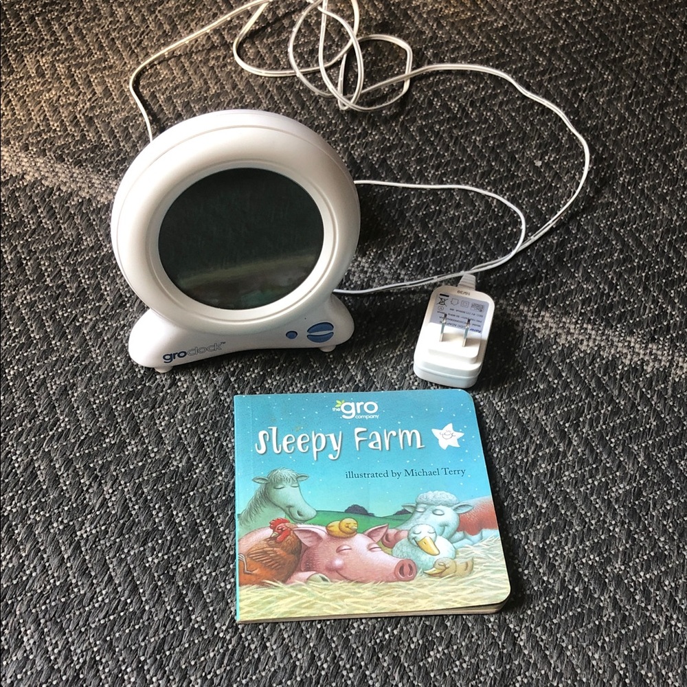 Gro Clock White and Blue Night Light with 'Sleepy Farm' Board Book
